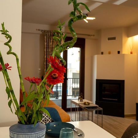 Comfy & Stylish Apt In Ioannina Apartment Екстериор снимка