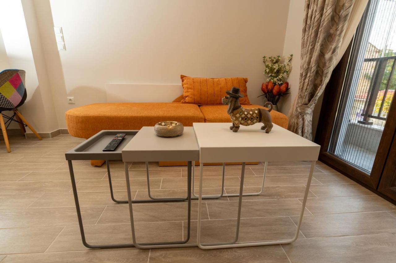 Comfy & Stylish Apt In Ioannina Apartment Екстериор снимка