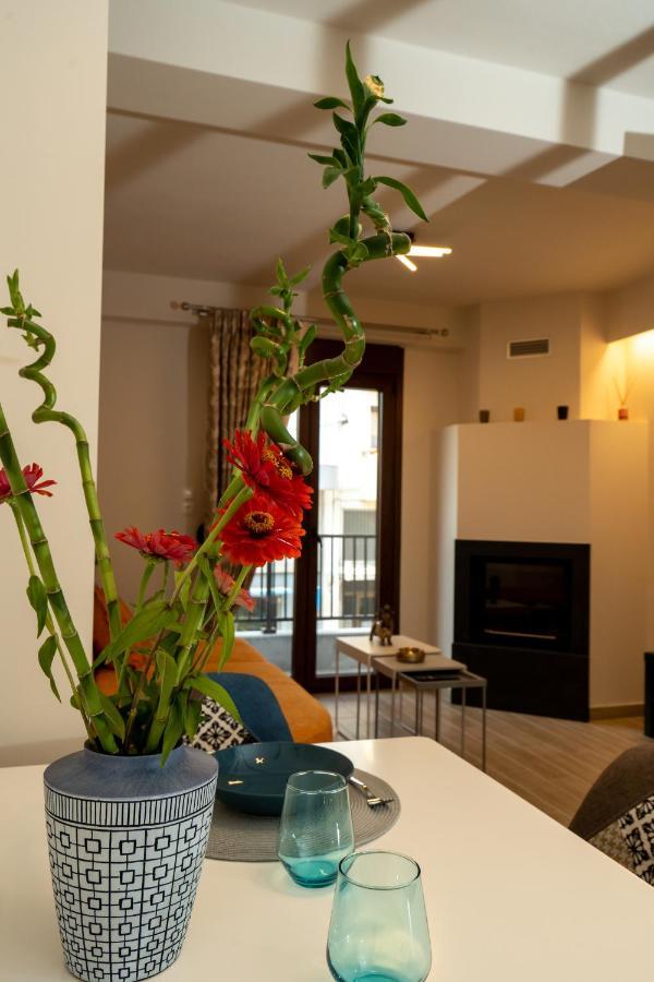 Comfy & Stylish Apt In Ioannina Apartment Екстериор снимка